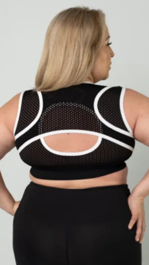 AR 2070 - PLUS STYLED CROP TOP