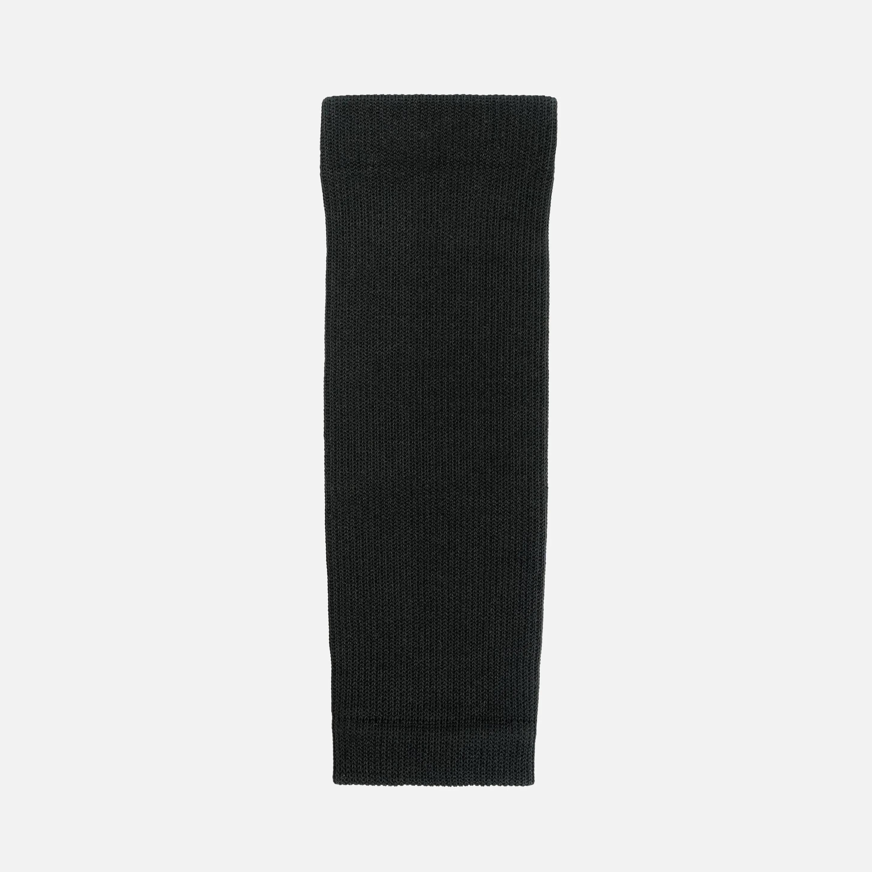 Basic Black Seamless Forearm Sleeve