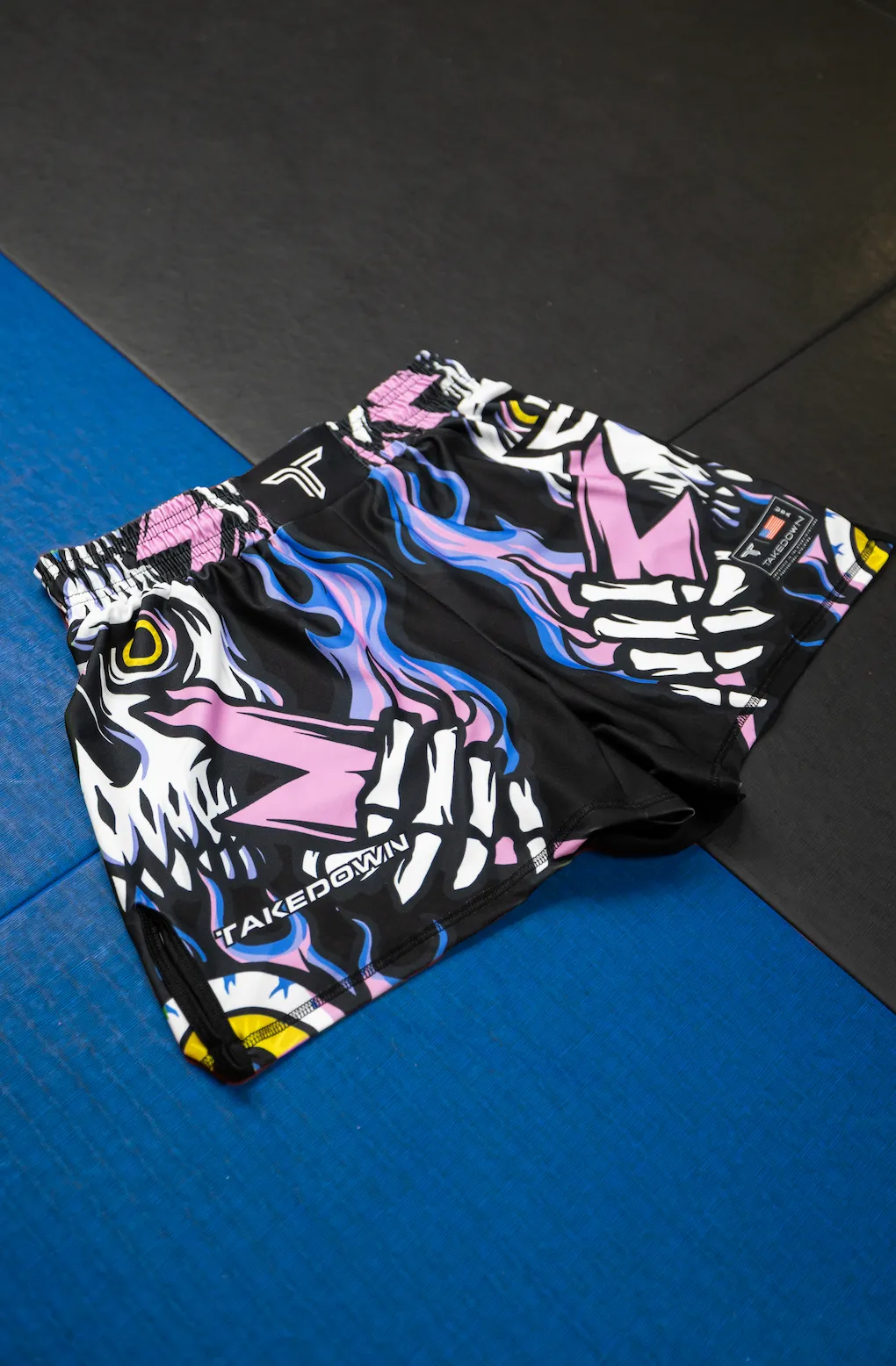 Lightning Skull Fight Shorts (5"&7“ Inseam)